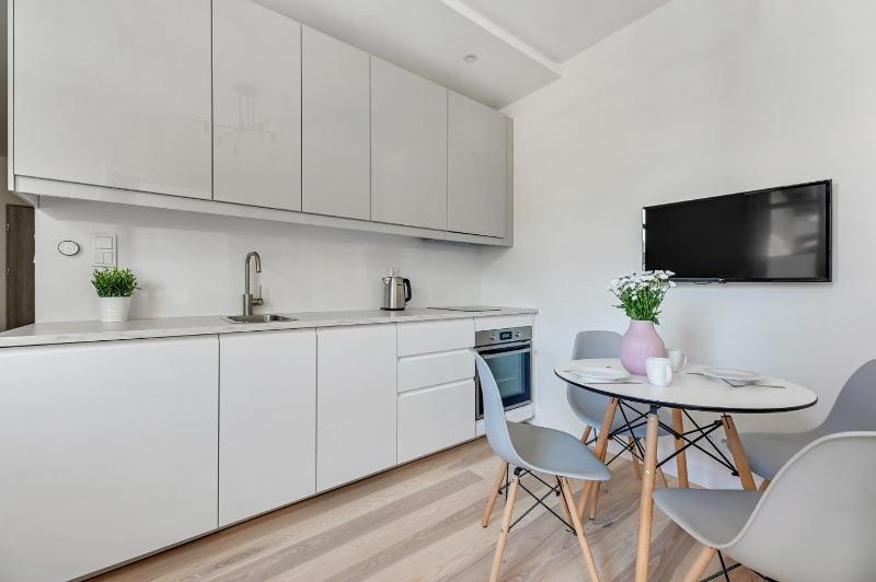 Grand Apartments - Orion Apartment nearby Monte Cassino Street - image 7