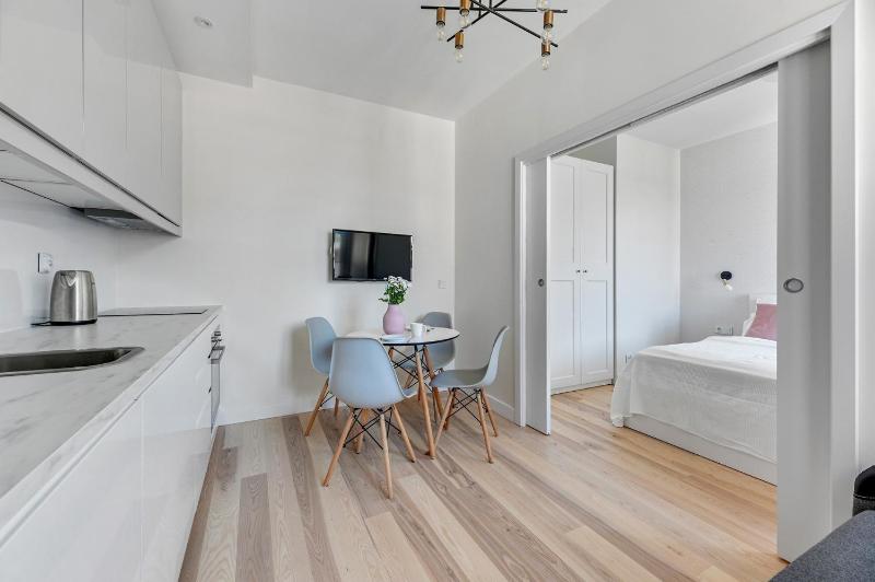 Grand Apartments - Orion Apartment nearby Monte Cassino Street - image 3