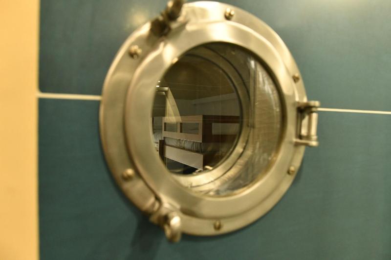 Quadruple Room image 4