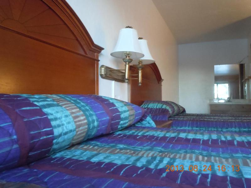 Double Room with Kitchenette image 1
