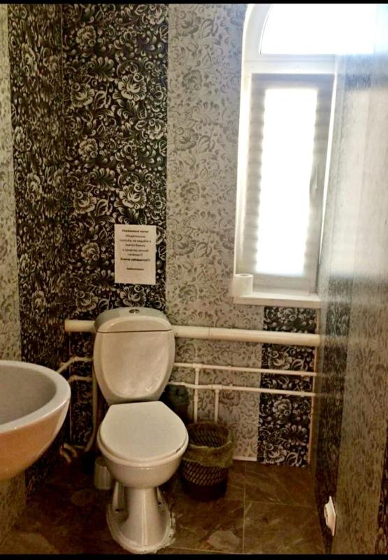Triple Room with Shared Bathroom image 2