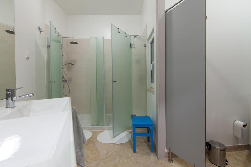 Inn Possible Lisbon Hostel - image 16