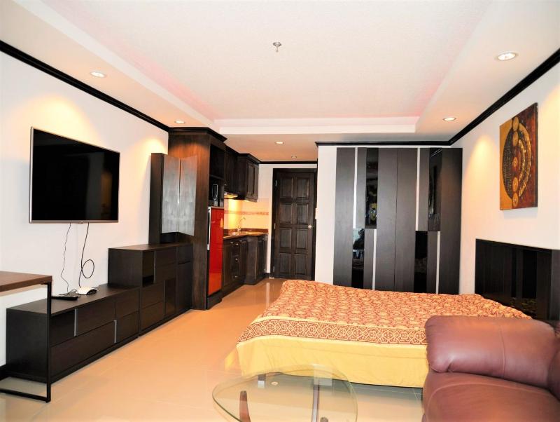 Angket condominium fully furnished 14th floor studio apartment - image 1