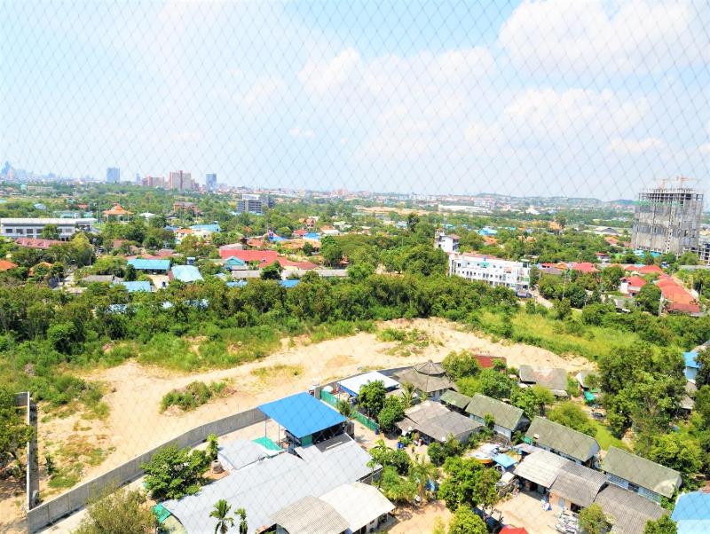Angket condominium fully furnished 14th floor studio apartment - image 7