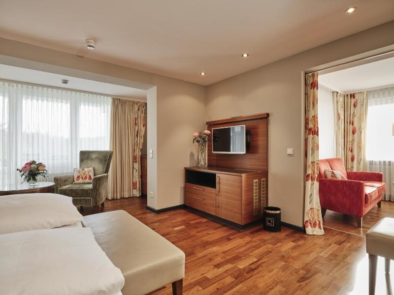 Junior Suite Plus image 3