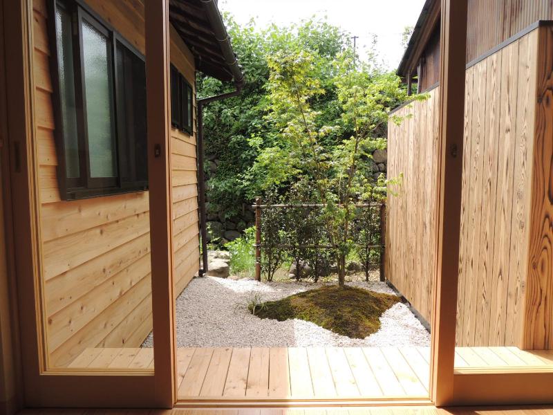 Kenroku House - image 1