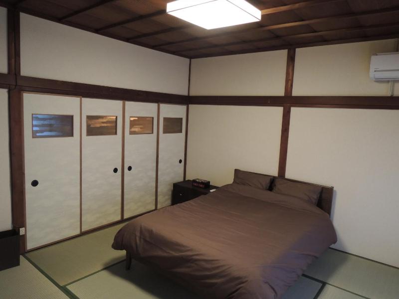 Kenroku House - image 15