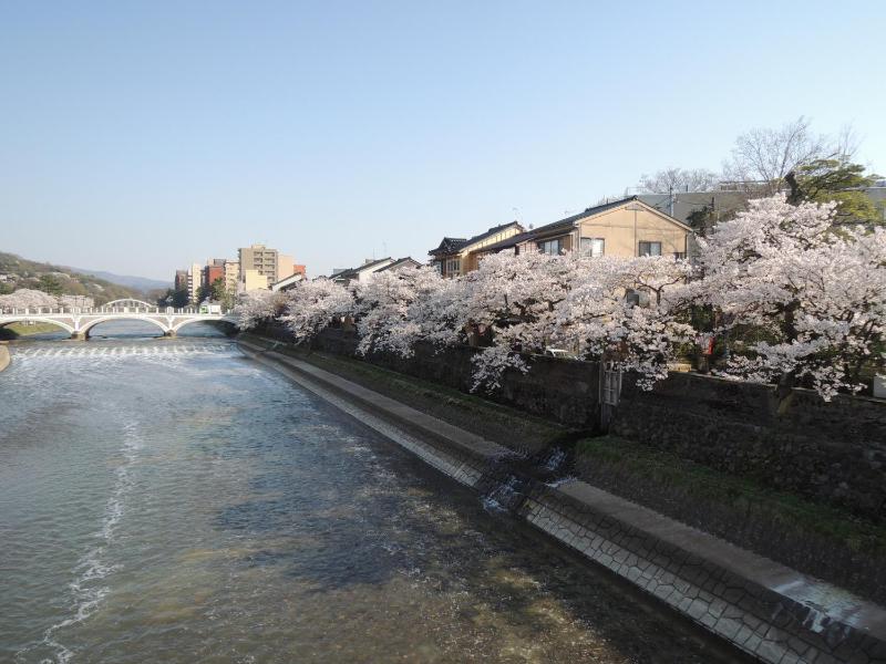 Kenroku House - image 12