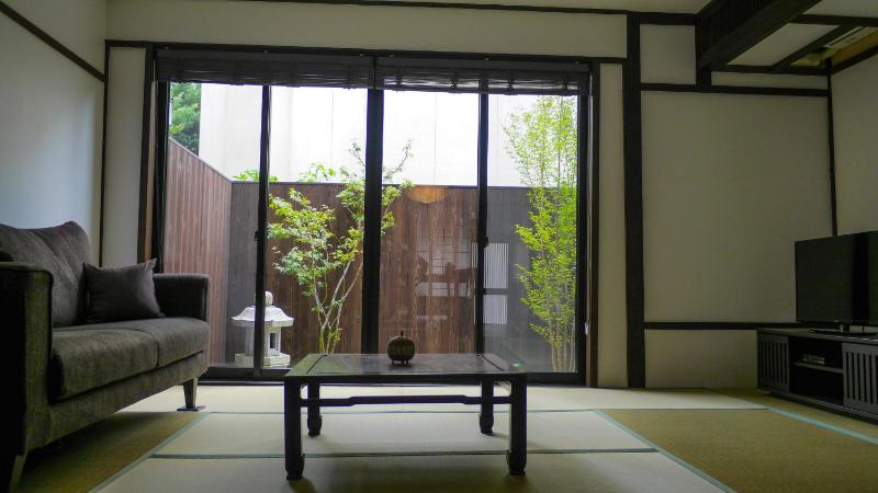Sennichi House - image 16