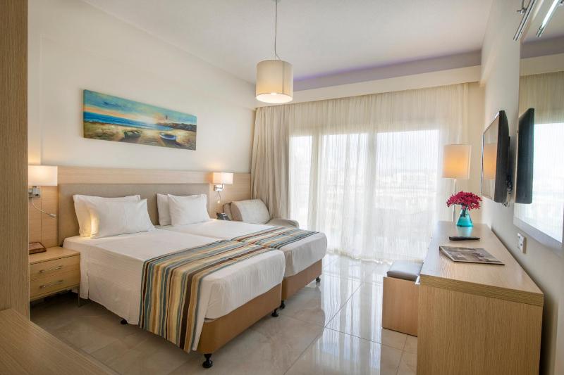 Inland View Suite image 3