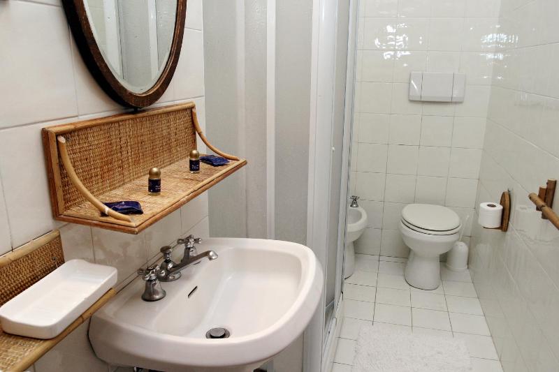 Two-Bedroom Apartment image 4