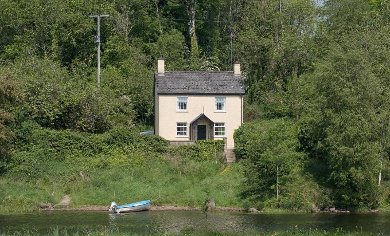 Two-Bedroom House image 1