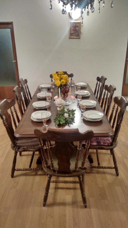 Two-Bedroom House image 4