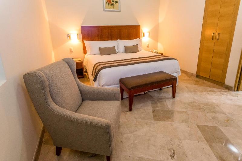 Hotel Parador de Alcalá - image 2