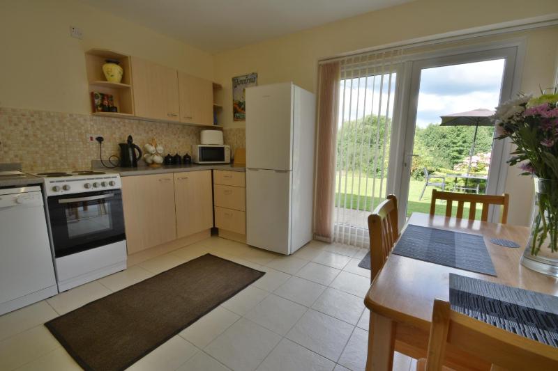 One-Bedroom House image 2