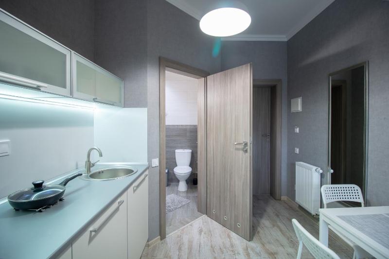 Opera Passage Hotel & Apartments - image 2