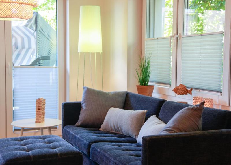 One-Bedroom Apartment image 2