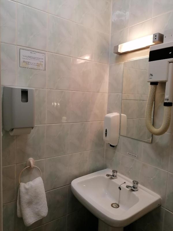 Budget Double Room image 2