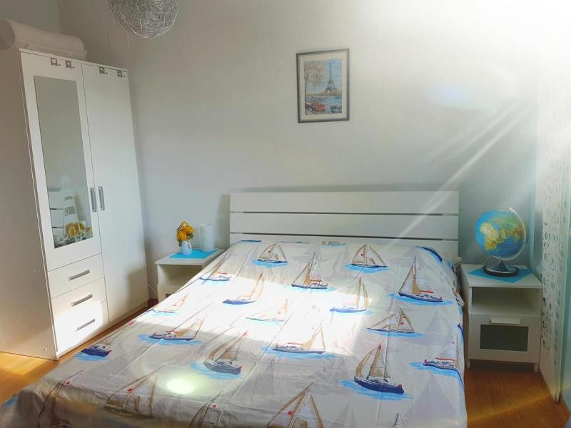 Studio with Balcony and Sea View image 3