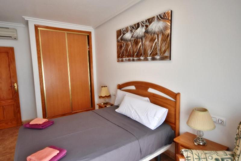 HE Cabo Roig Strip - image 15