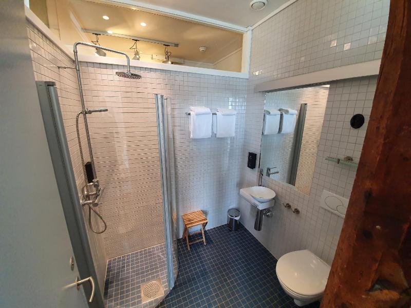 Triple Room image 2