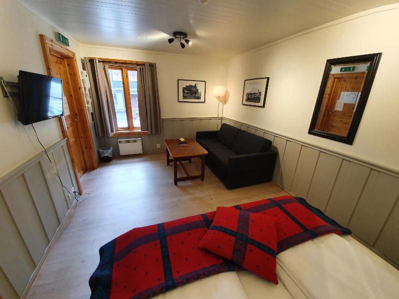 Double Room image 3