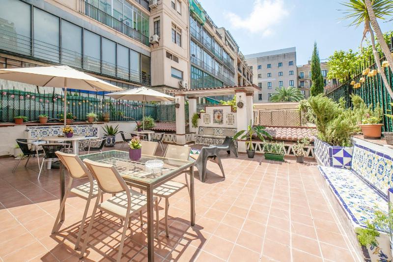 Fabrizzios Terrace Hostel - image 5