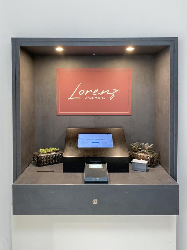 Lorenz Apartments - image 6