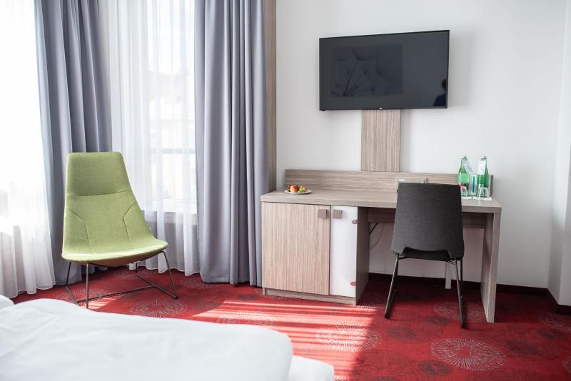 Deluxe Room image 4