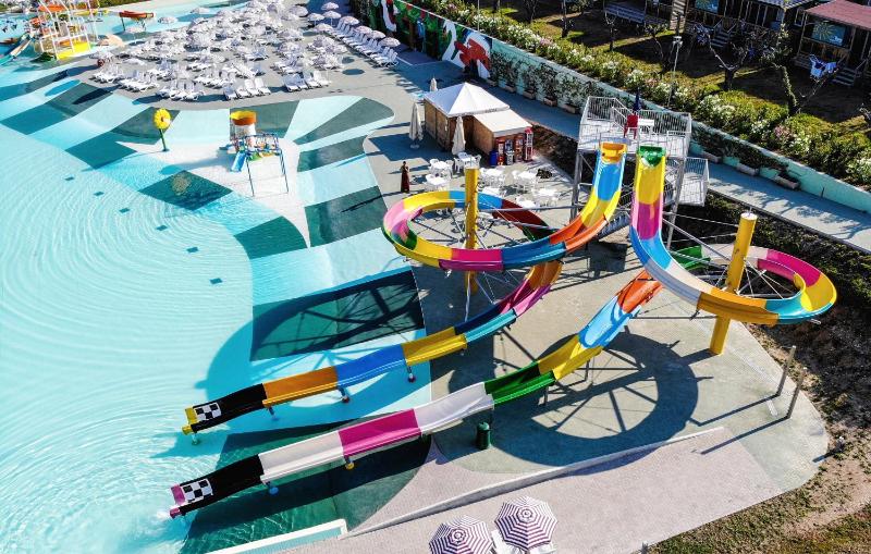 Sisan Family Resort - image 45