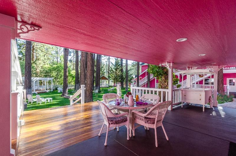 Apples Bed and Breakfast Inn - image 16