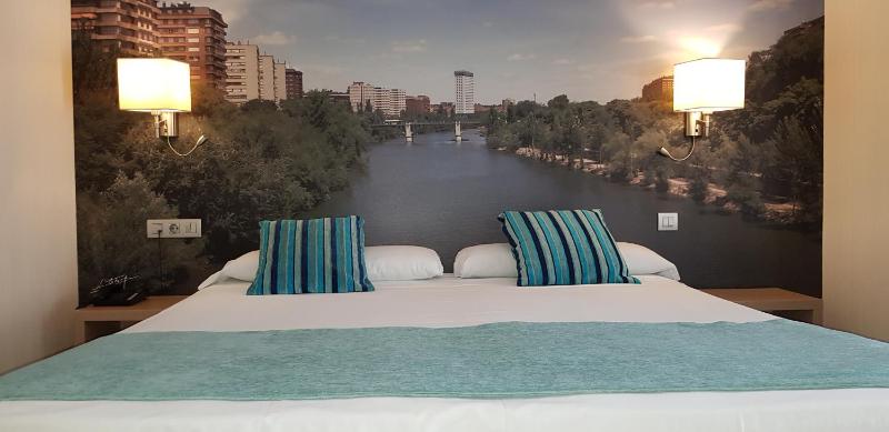 Double Room with View image 2