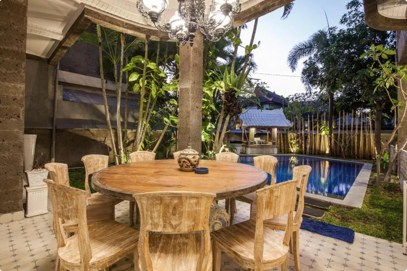 Villa Alexandra Seminyak By Island Escape - image 18