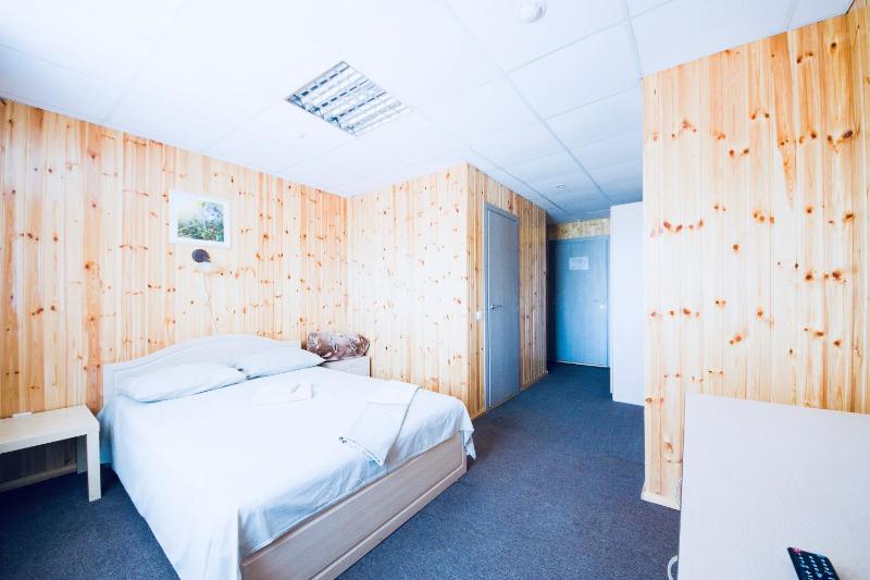 Superior Double Room image 3