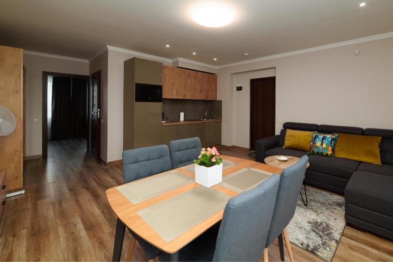 TAKO Apartments parking free - image 10