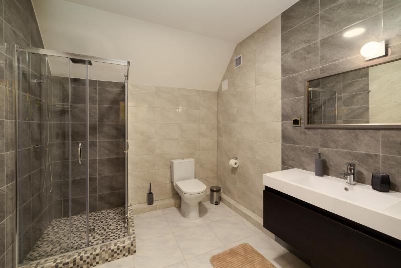 TAKO Apartments parking free - image 32