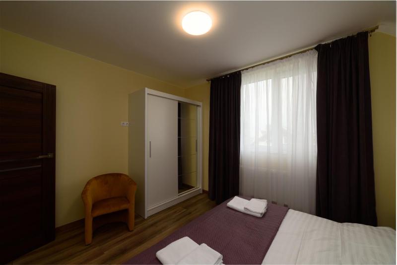 TAKO Apartments parking free - image 33