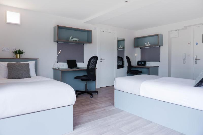Twin Room - Disability Access image 3