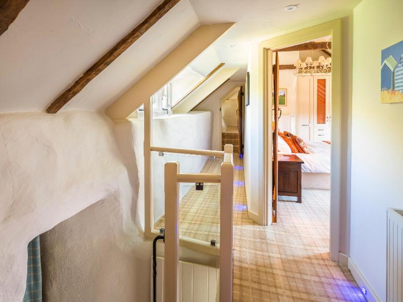 Higher Collaton Cottage - image 26