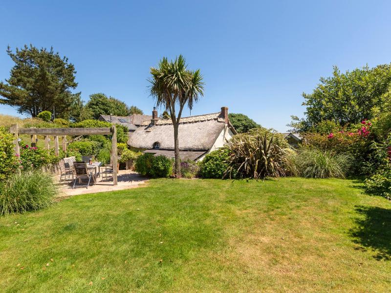 Higher Collaton Cottage - image 35