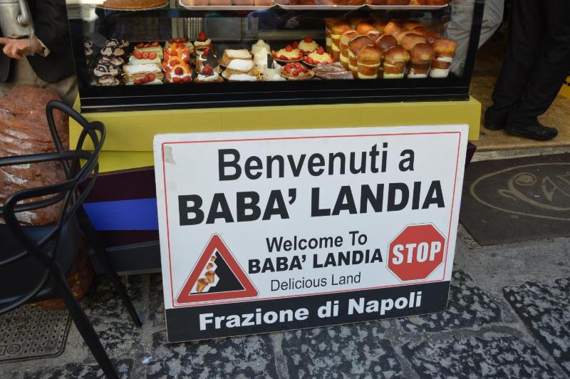 Deluxe Double Room image 4