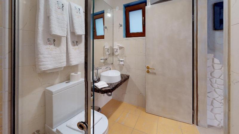 Leda Suites - image 18
