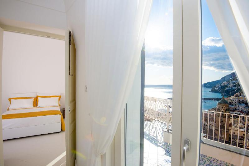 AMORE RENTALS - Palazzo della Storia - image 41
