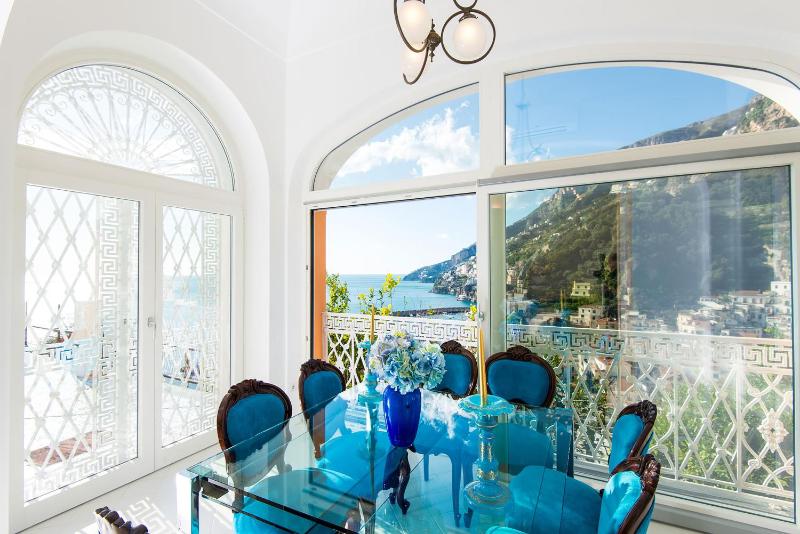 AMORE RENTALS - Palazzo della Storia - image 27
