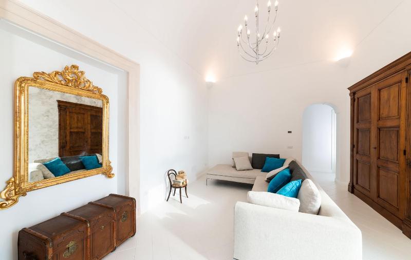 AMORE RENTALS - Palazzo della Storia - image 42
