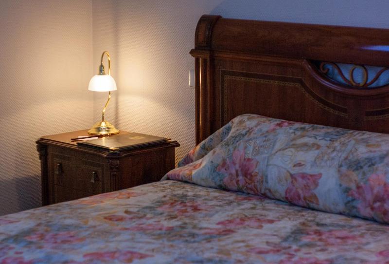 Astoria Lux - image 5