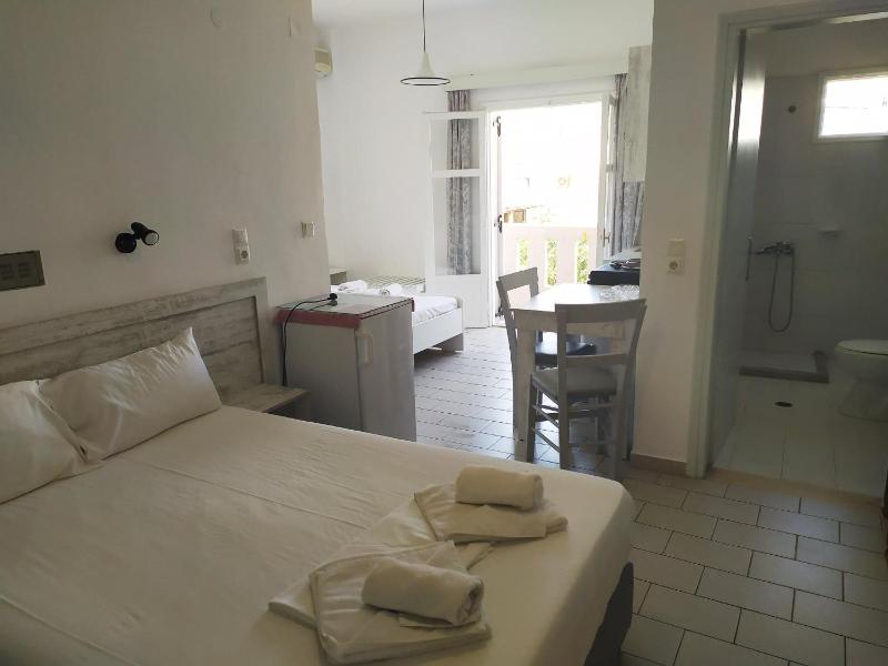 Apartment with Sea View image 2