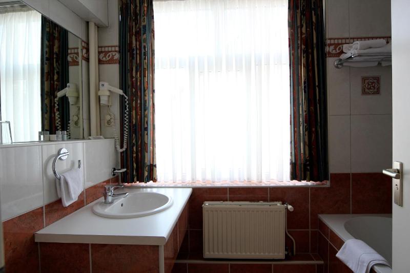 Junior Suite image 2