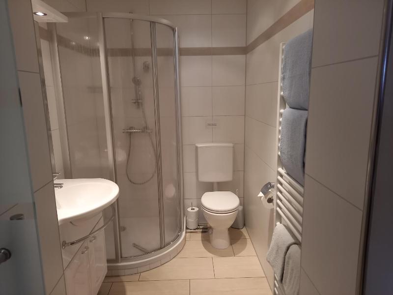 Apartment image 3