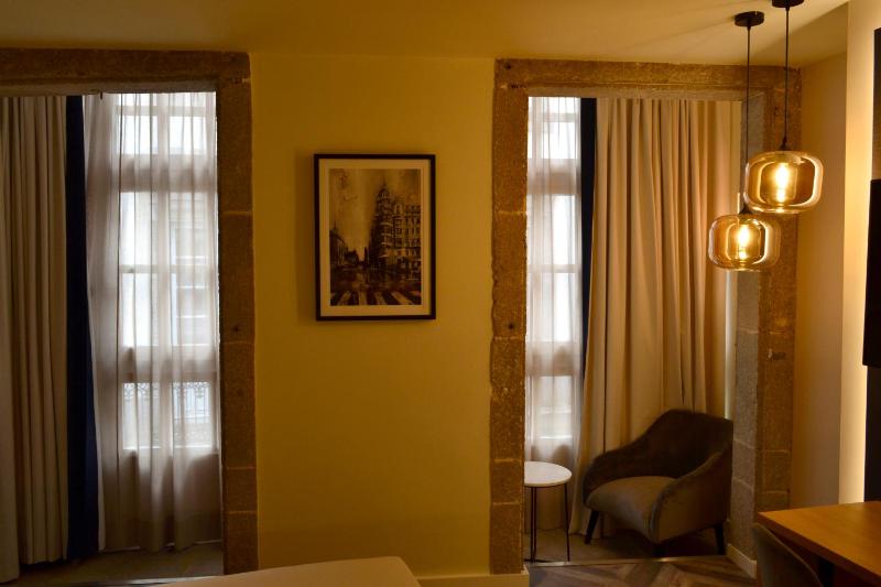 Premium Double Room image 4
